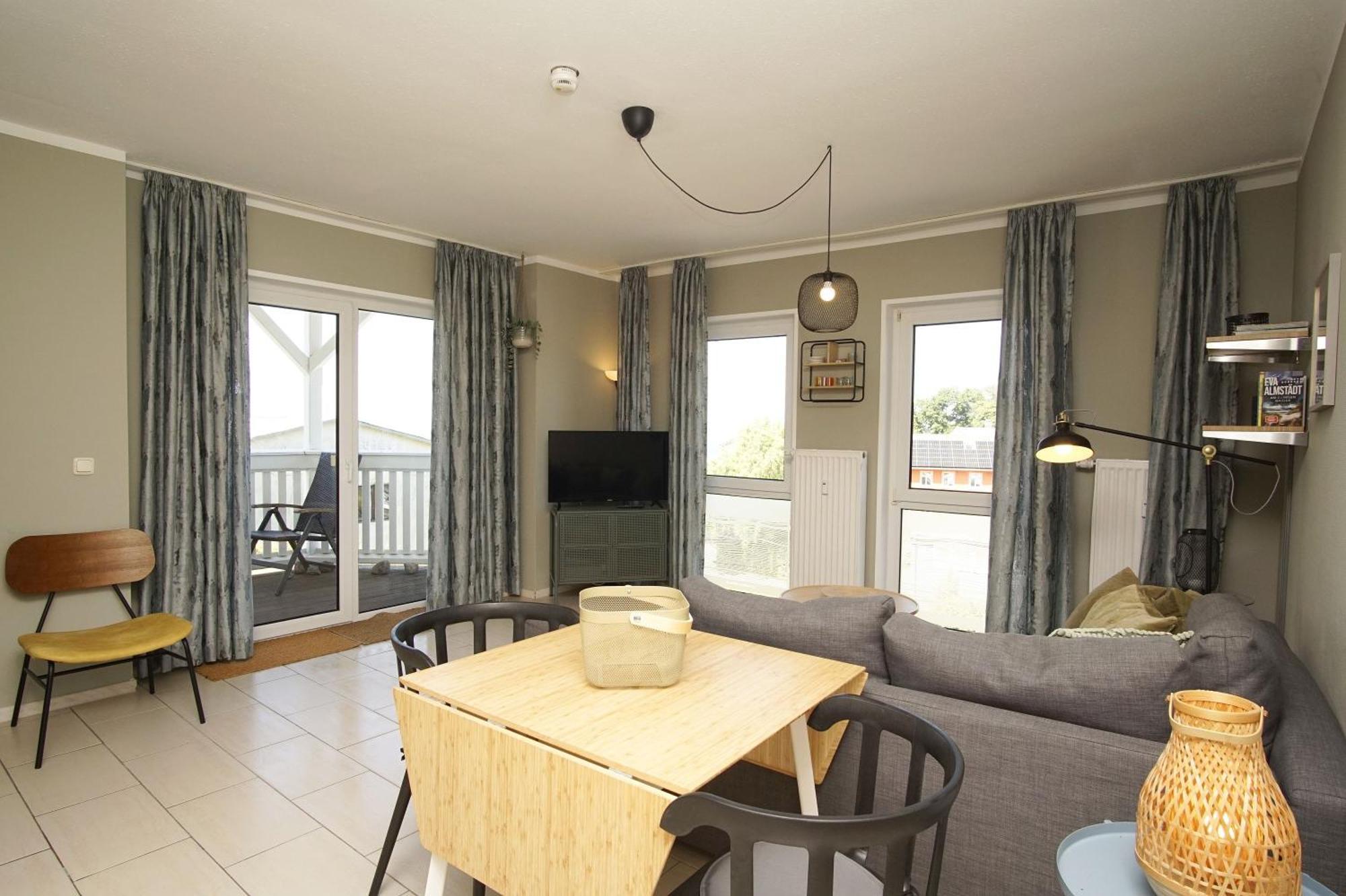 Die Ferienwohnung Ostseepanorama In Der Villa Joksch لوهم المظهر الخارجي الصورة